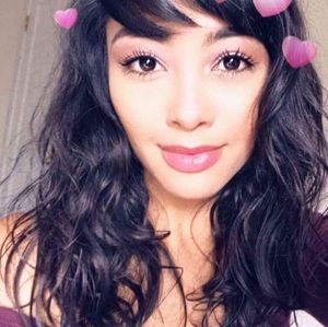 Meet your Posher, Karla